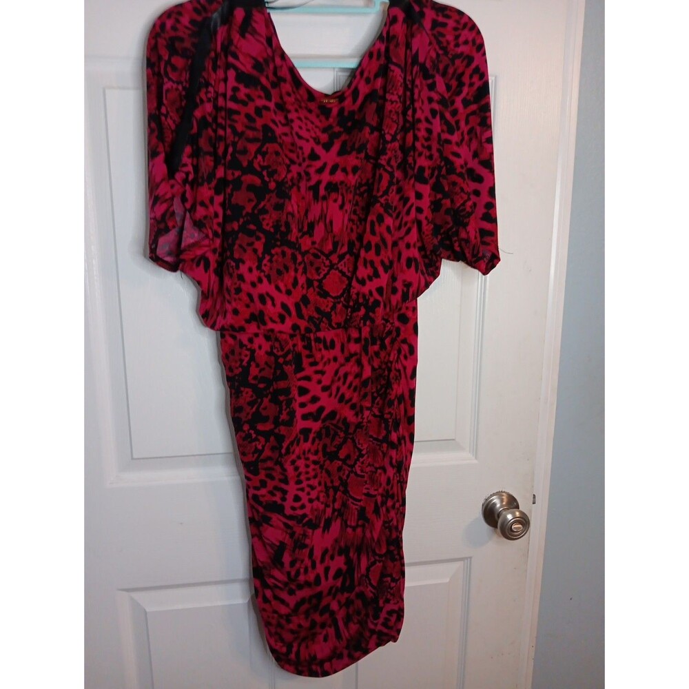 Dress Medium Wine Santiago Beautiful Sexy Whoa Ruched Sides M Fresh Raspberry - Picture 5 of 14